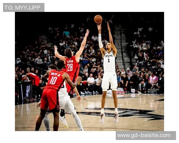 3月13日NBA精彩对决马刺与独行侠全场录像回放及精彩瞬间解析 3月13日NBA精彩对决马刺与独行侠全场录像回放及精彩瞬间解析