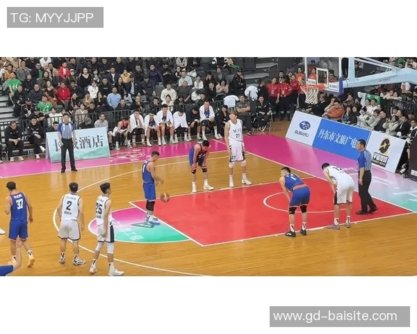 CBA常规赛精彩对决辽宁队迎战四川队全力争胜展现篮球魅力 CBA常规赛精彩对决辽宁队迎战四川队全力争胜展现篮球魅力